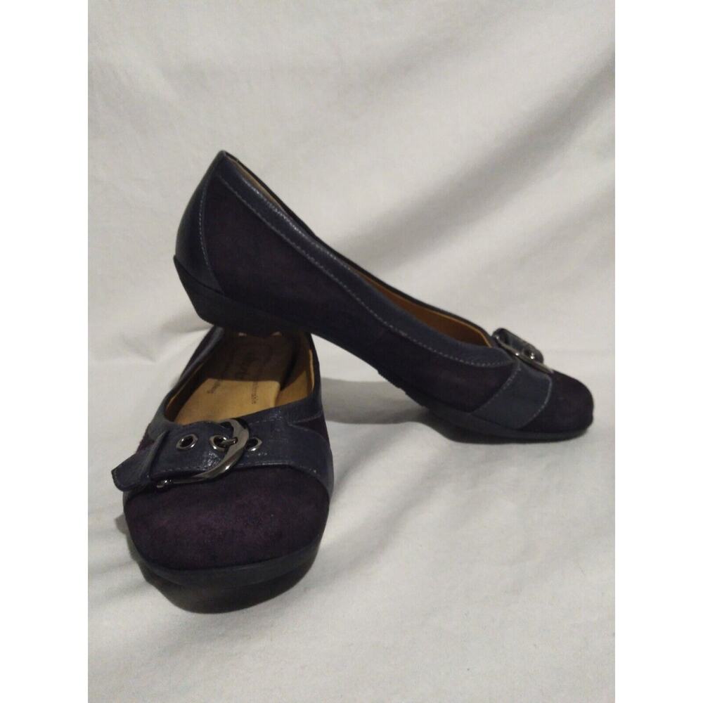 Softspots Size 7.5 M Leather Dark Purple And Navy Edging Low Heel Walking Flats